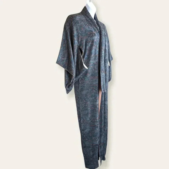 Vintage Silk Blue Floral Kimono - Picture 3 of 10